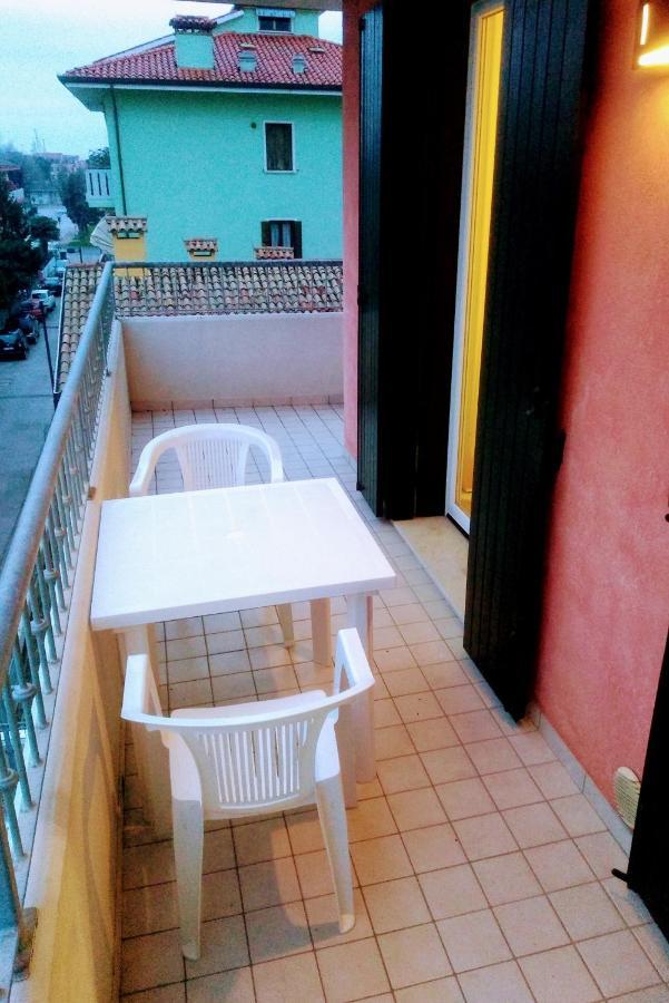 35 Mq In Centro A Caorle Apartment Ngoại thất bức ảnh